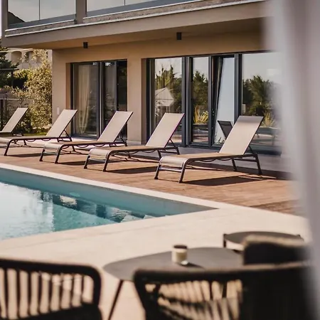 Villa Amorella With Pool And 4 Bedrooms In Porec *